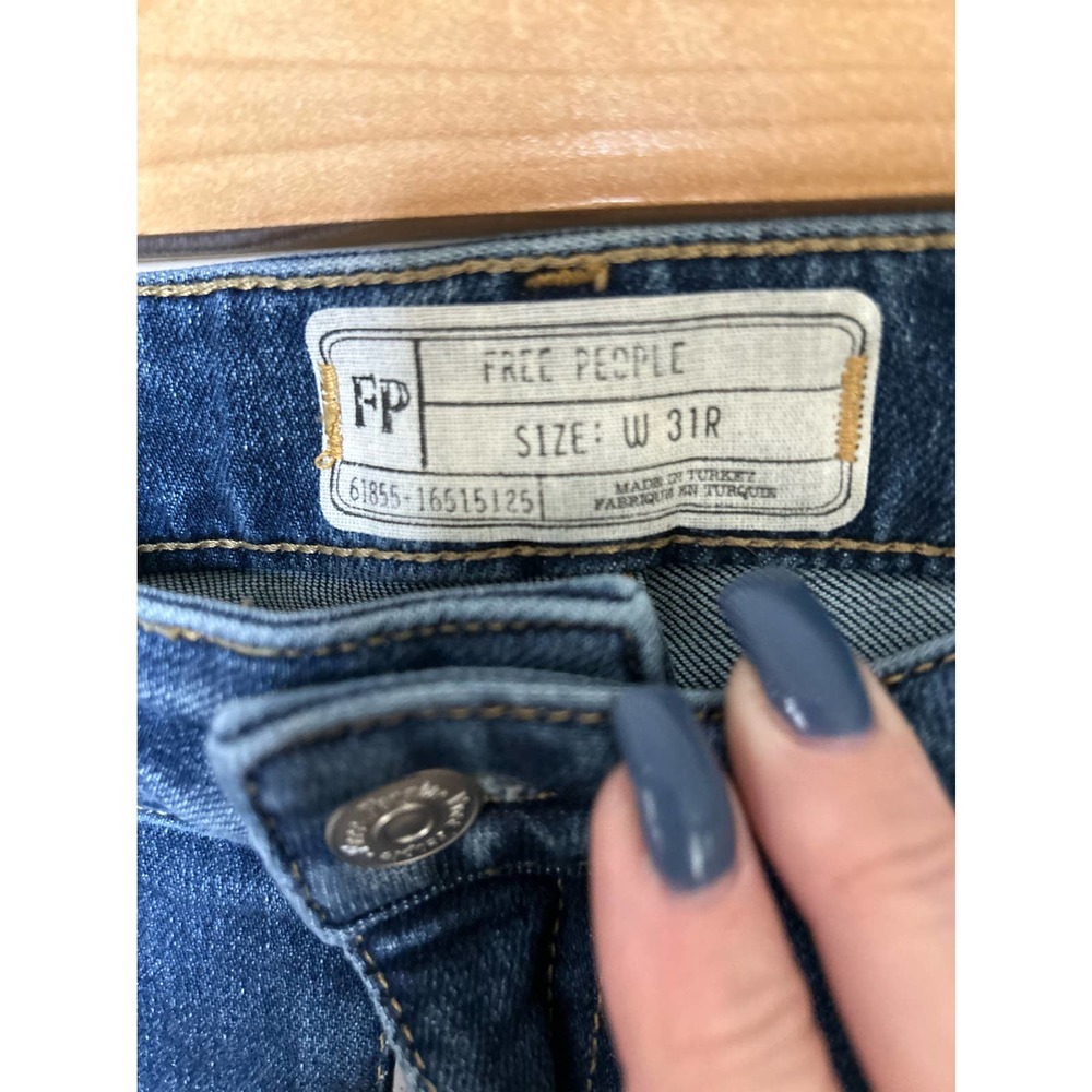 Free Peope Xx Raw Hem Jeans | Size 31 - Picture 4 of 13